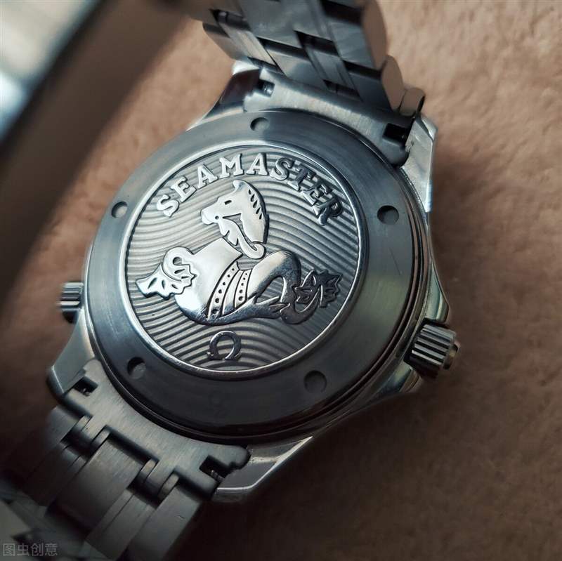 歐米茄的海馬300腕表在什么水平?為什么適合新手選擇-復(fù)刻表