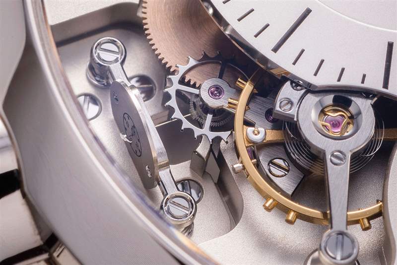 高珀富斯Nano Foudroyante EWT腕表簡介-復刻表