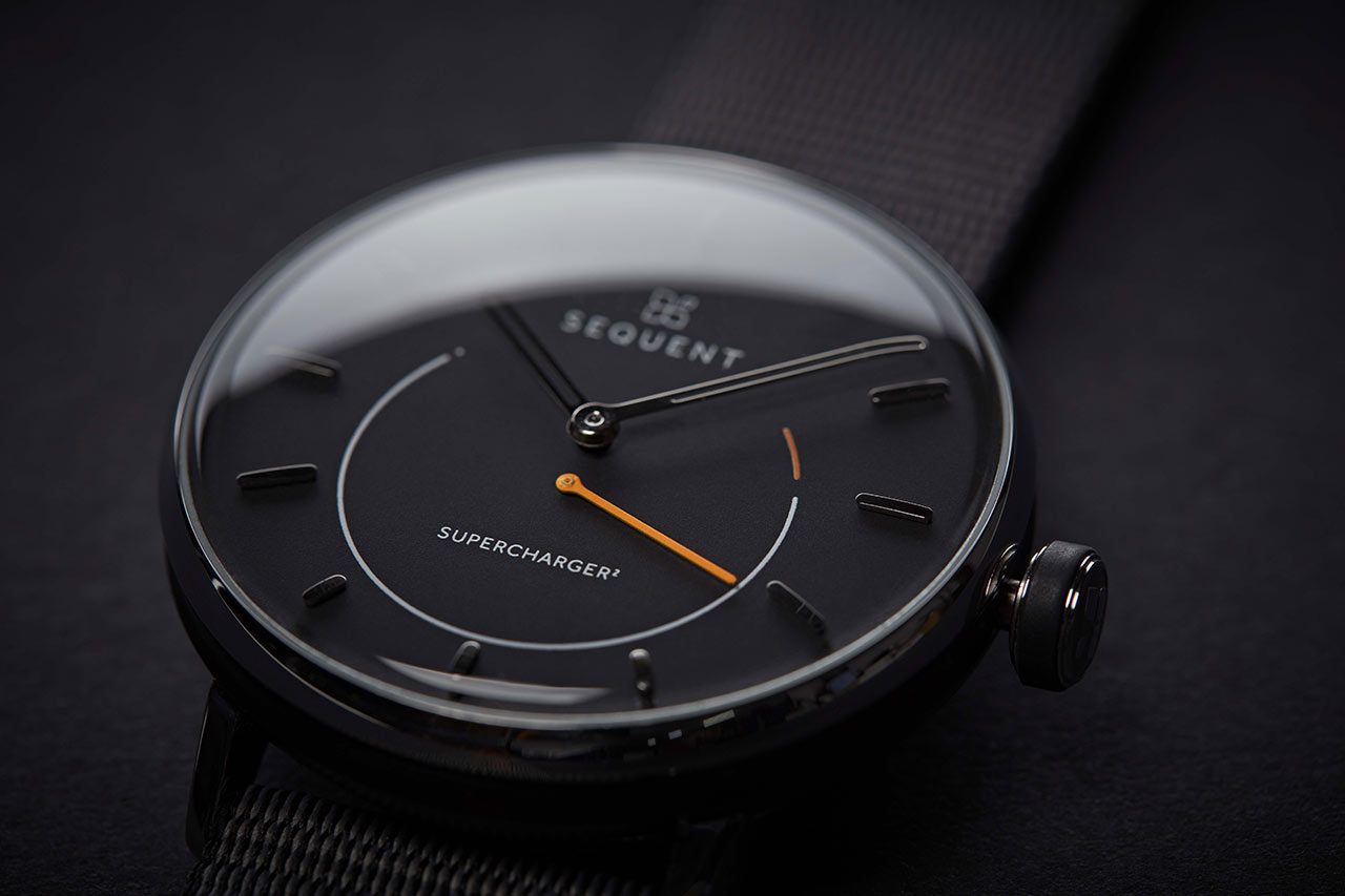 Sequent SuperCharger2：無(wú)線充電手表-復(fù)刻表