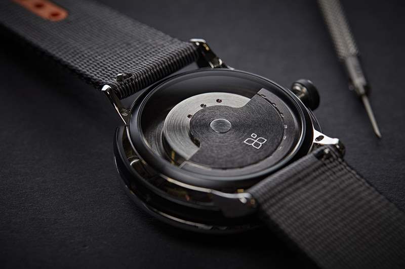 Sequent SuperCharger2：無(wú)線充電手表-復(fù)刻表