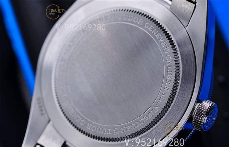 ZF廠帝舵M79030碧灣海軍藍復刻表做工怎么樣-復刻表