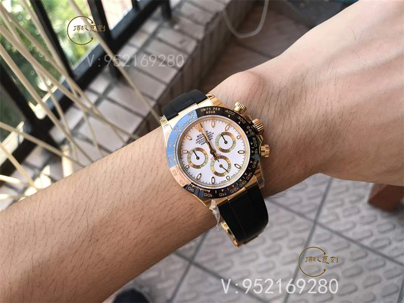 常見(jiàn)的海鷗2824機(jī)芯和西鐵城9015機(jī)芯復(fù)刻表那個(gè)好-復(fù)刻表