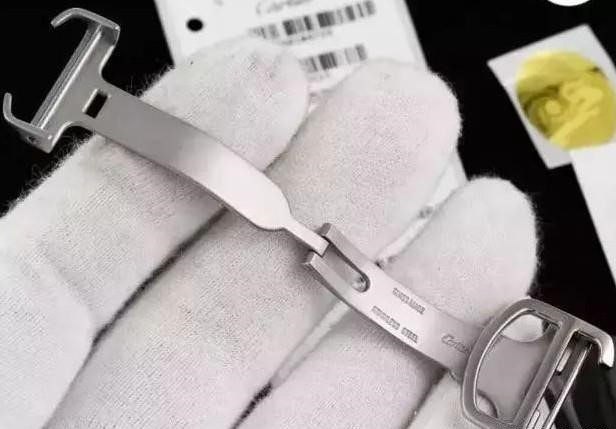 卡地亞手表的表扣該怎么安裝呢-復(fù)刻表