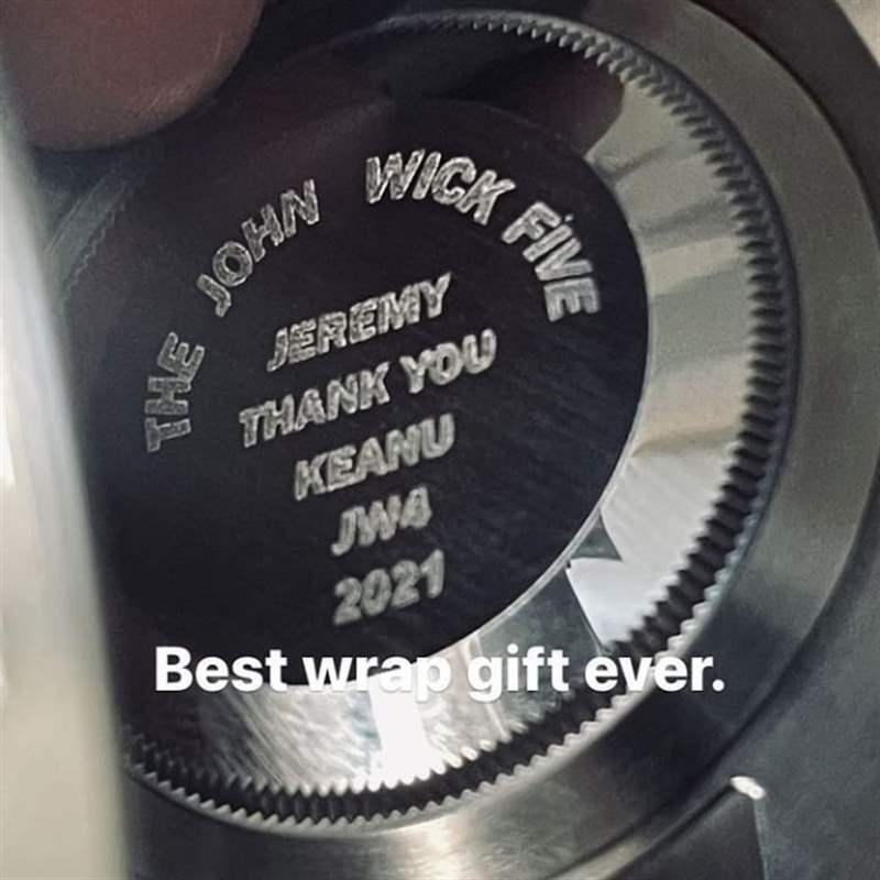 奇洛李維斯又送禮！一人送一只Rolex Submariner予《John Wick 4》攝制組人員致謝！-復刻表