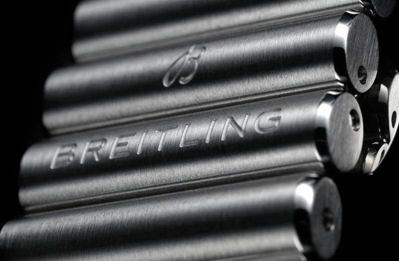 百年靈Breitling Chronomat B01 42機(jī)械計(jì)時(shí)系列!將經(jīng)典設(shè)計(jì)重新演繹-復(fù)刻表