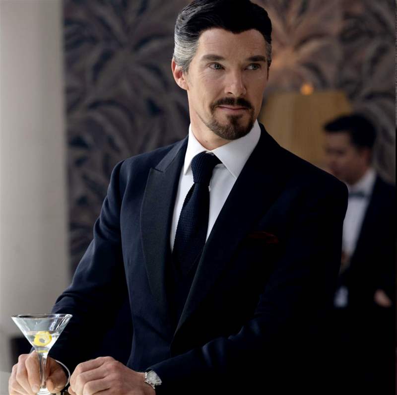 奇異博士手表藏彩蛋？ 班奈迪克康柏拜區穿梭「多重宇宙」的幸運物來自它！