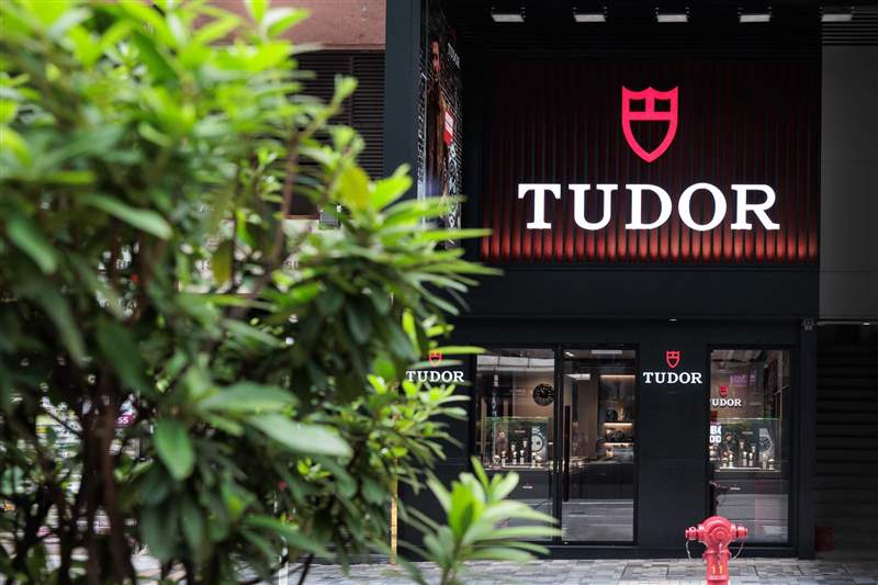 蘇麗鐘表品牌故事：最重要的是員工和待客之道｜時間可變理念不變-復刻表