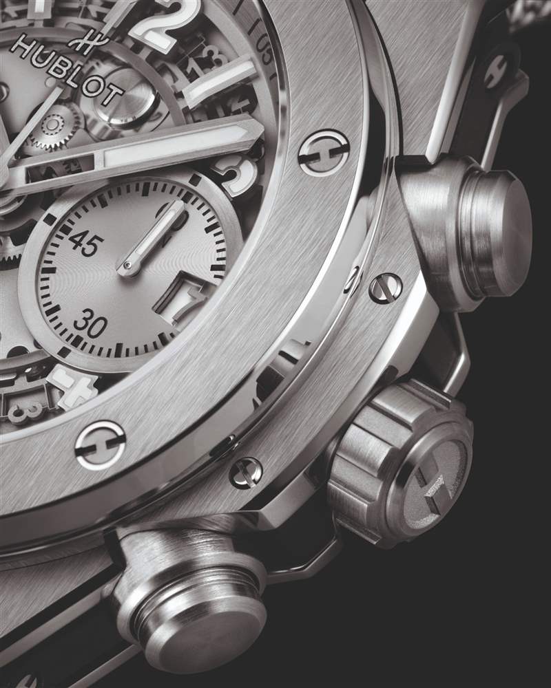 圖片來源:HUBLOT HUBLOT鈦金屬奢華工業(yè)風(fēng)Big Bang Unico 限量200枚首次線上發(fā)售-復(fù)刻表