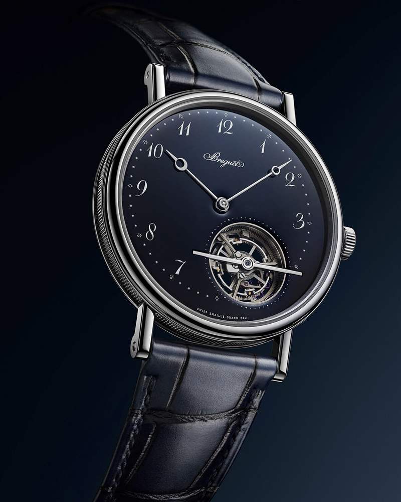 寶璣經(jīng)典系列5367超薄自動陀飛輪腕表-復(fù)刻表