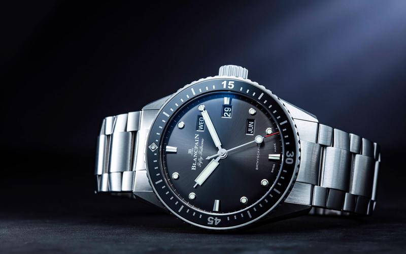 BLANCPAIN五十噚深潛器腕表全面改款,罕見半金限量版現(xiàn)身!-復(fù)刻表
