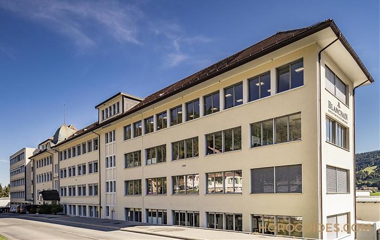 致潛水表迷，它是你終其一生最該收的殿堂之作｜寶珀五十噚-復刻表