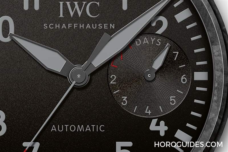 不僅限量，還有隱藏版｜IWC大型飛行員「黑碳」特別版-復刻表