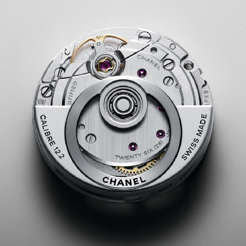 CHANEL首枚自制機芯陀飛輪現身！J12年度新款點點名-復刻表