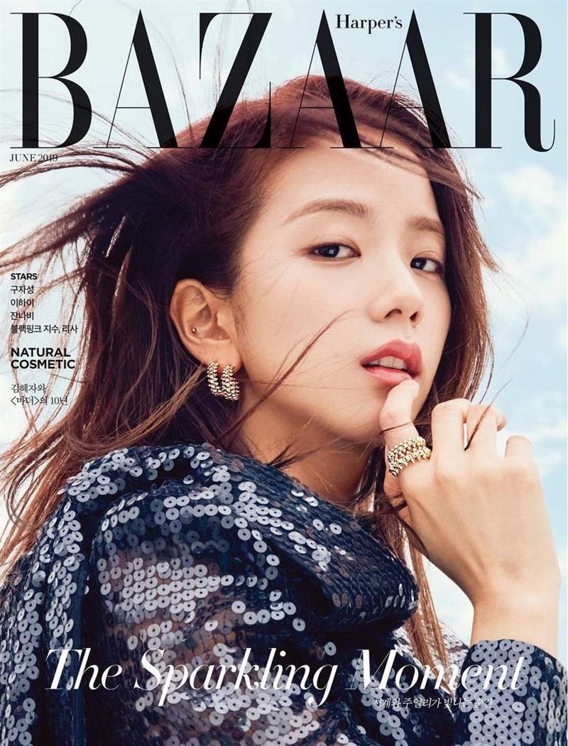 Jisoo私服珠寶手表造型特搜！「卡地亞Tank表、LOVE戒指」打造都會個性范本-復刻表