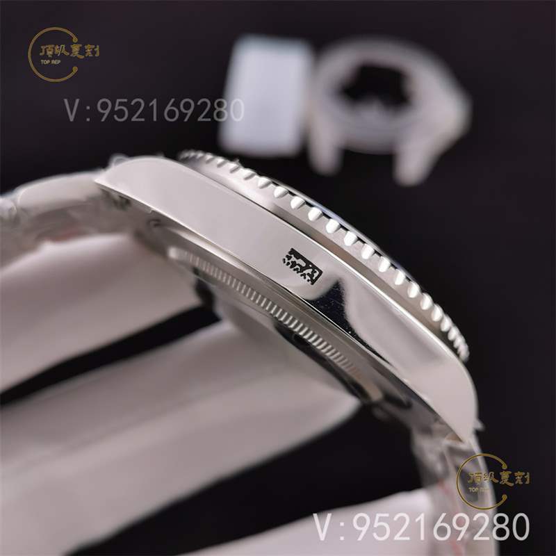 N廠勞力士格林尼治國米藍黑圈復刻表3186機芯做工評測-復刻表