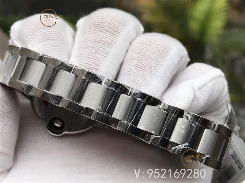 V6廠藍氣球-V6廠卡地亞藍氣球33mm機械女表復刻做工怎么樣-復刻表
