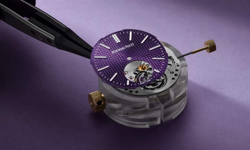 愛彼RD#3又更小了！37mm款以墨紫面盤初亮相-復刻表