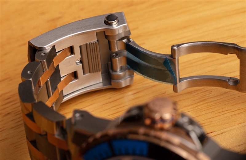 Carl F. Bucherer Patravi ScubaTec 雙音手表評論-復(fù)刻表