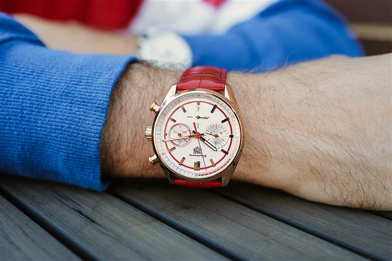 介紹Carrera Fusion：泰格豪雅的最新 LE 將經(jīng)典保時(shí)捷 911 Carrera RS 2.7 變成手表-復(fù)刻表