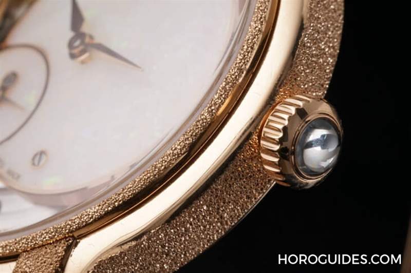 真的很Bling Bling愛彼Millenary霜金工藝上身-復(fù)刻表