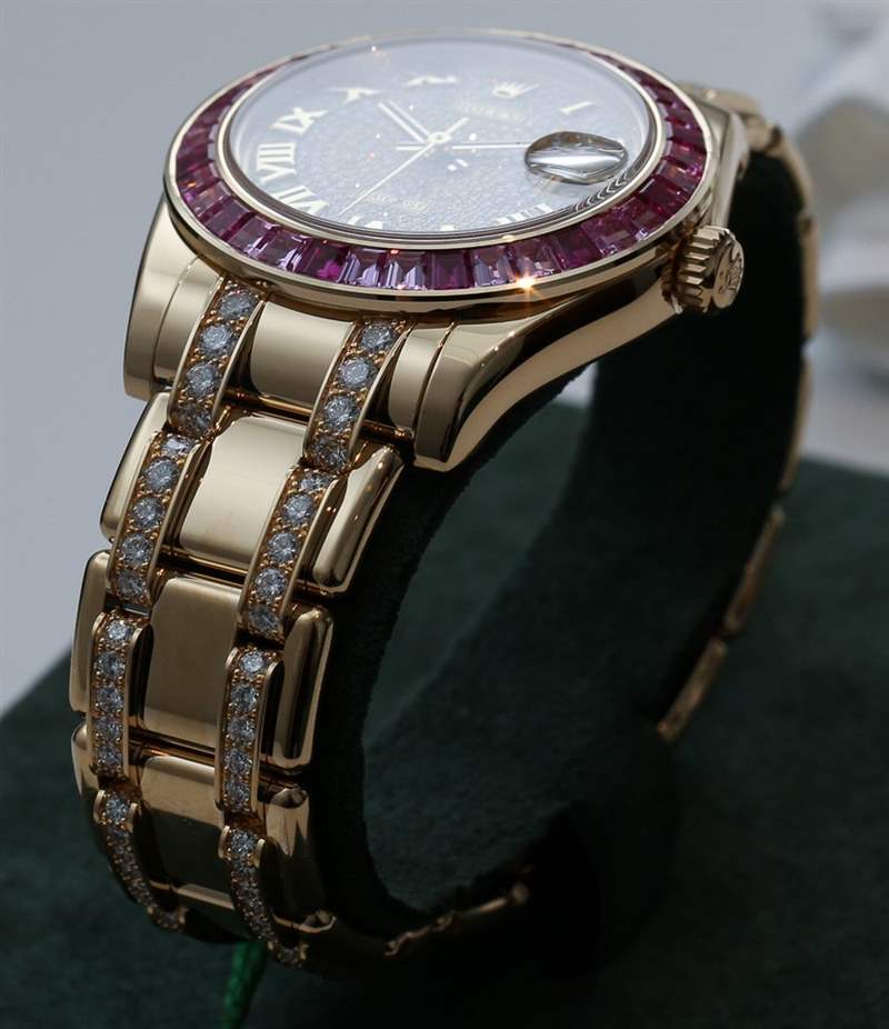 勞力士開始在Calibre 2236手表機芯中使用硅“Syloxi”游絲-復刻表