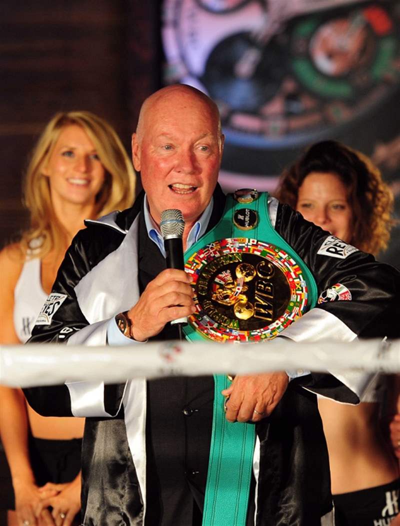 宇舶 WBC 2 宇舶王權(quán)淘汰賽世界拳擊委員會手表-復(fù)刻表