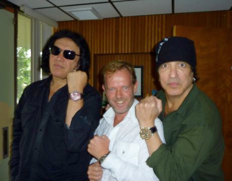 阿蒂亞之吻 1 接吻的Artya手表:與吉恩·西蒙斯等合作-復刻表