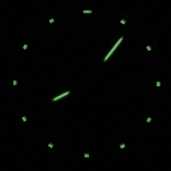 Mondaine男士夜視氚運動手表評論-復刻表