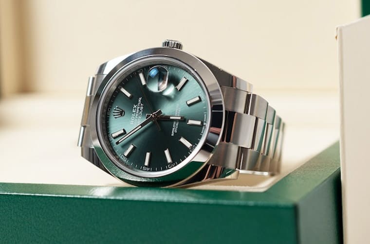 摩根士丹利：熱門(mén)表二級(jí)市場(chǎng)供過(guò)于求，不是好的投資目標(biāo)-復(fù)刻表