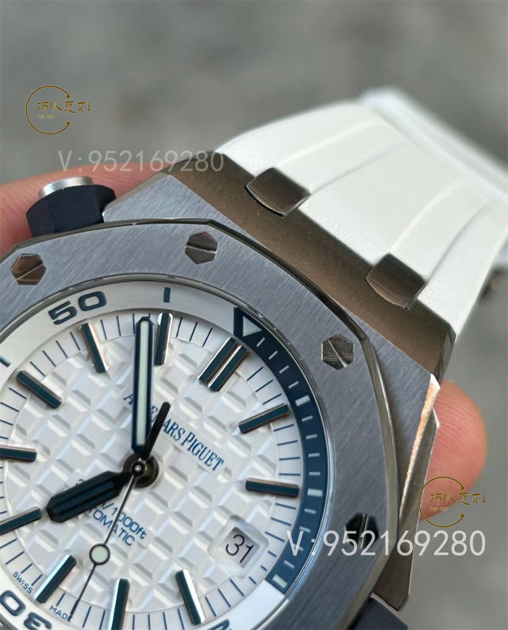 APS廠愛彼AP15710新配色綠/白盤一體機(jī)做工怎么樣-復(fù)刻表