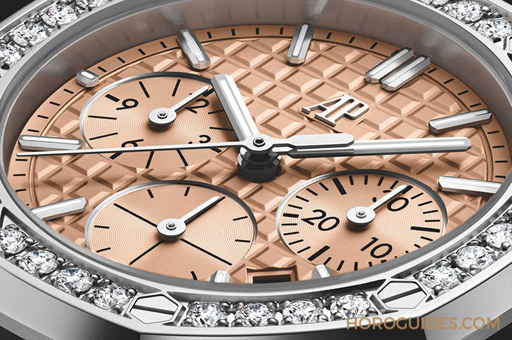 寶石圈與彩色面盤的華麗方程式|AP皇家橡樹離岸型37毫米自動上鏈計時碼表-復刻表