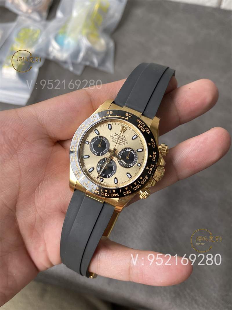 勞力士4130機(jī)芯余文樂迪通拿復(fù)刻表那個廠做的最好,BT廠和C廠對比那個更接近正品-復(fù)刻表