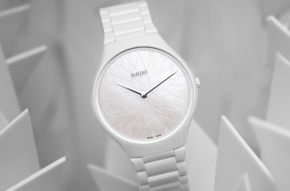 雷達表真我超薄世界花園合作款再推出三款面盤花紋來自瀕危植物的創(chuàng)意聯(lián)名表-復刻表