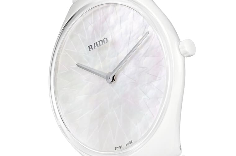 雷達表真我超薄世界花園合作款再推出三款面盤花紋來自瀕危植物的創(chuàng)意聯(lián)名表-復刻表