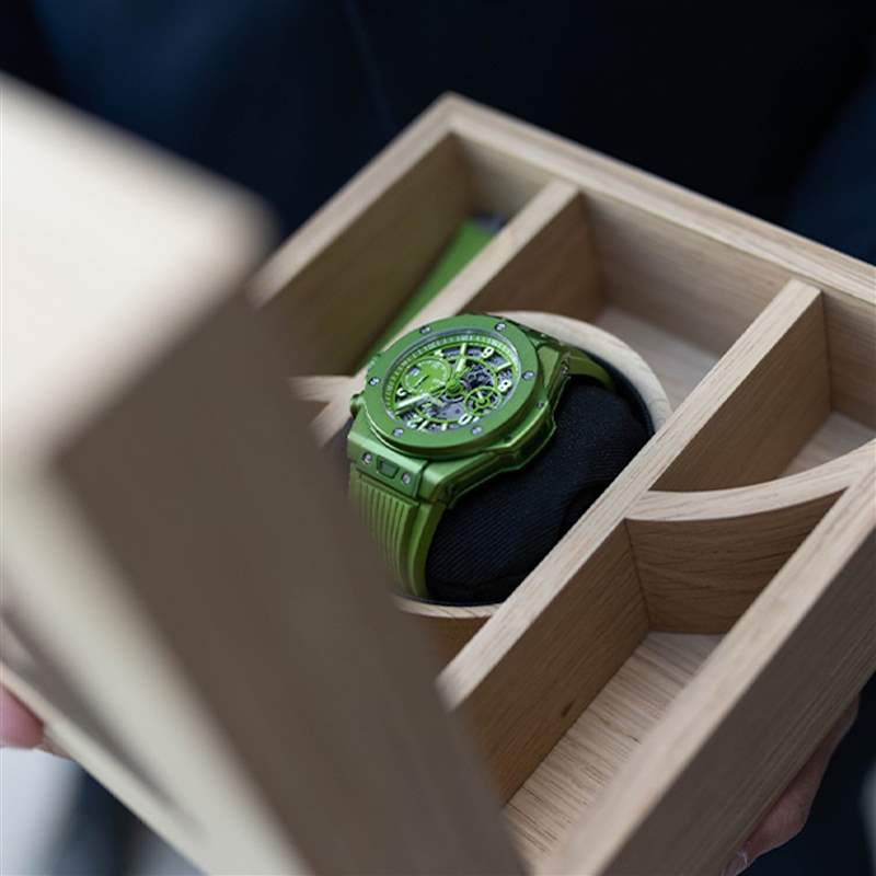 咖啡渣制表｜Hublot聯乘Nespresso環保合作廢物升級成高級腕表-復刻表