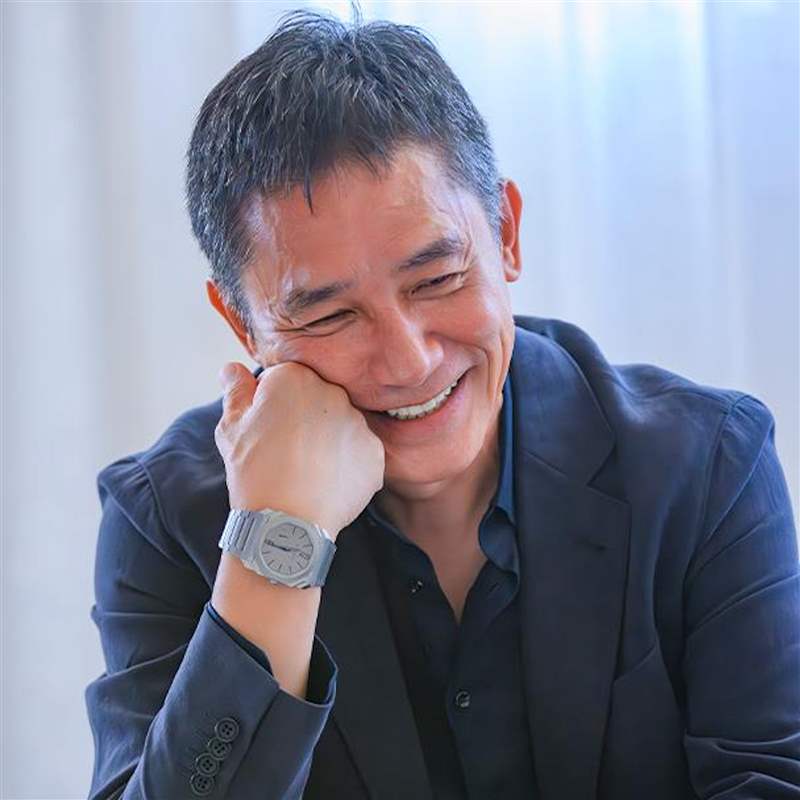 梁朝偉勇奪威尼斯終身成就獎成亞洲首例手上配飾反映個人特質-復刻表