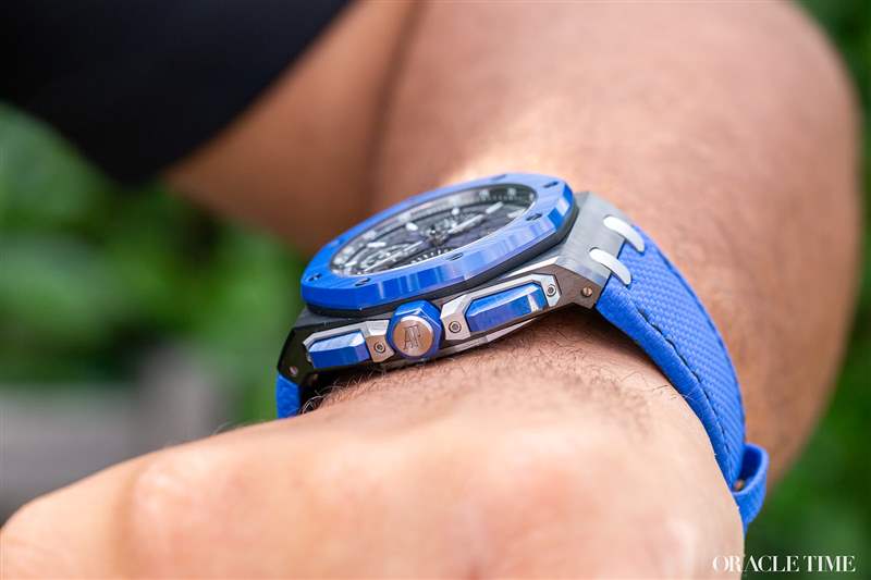 愛彼皇家橡樹離岸型自動上鏈計時黑色和藍色陶瓷腕表-復刻表