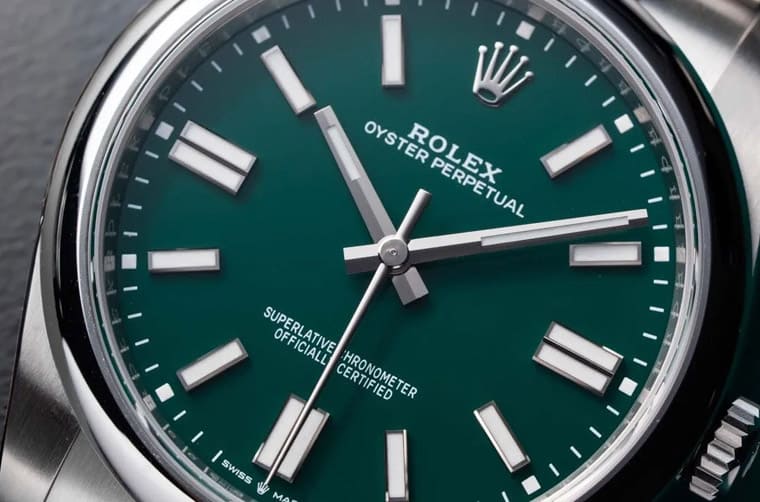 勞力士Oyster Perpetual綠漆面、彩色氣泡面各型號原廠價格與最新行情(2023年11月更新)-復刻表