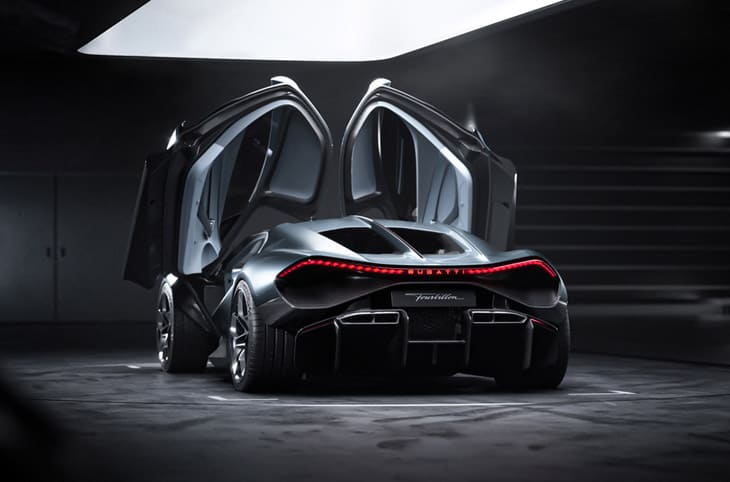 布加迪創新命名新作「陀飛輪」：BUGATTI Tourbillon超跑儀表設計別具一格-復刻表