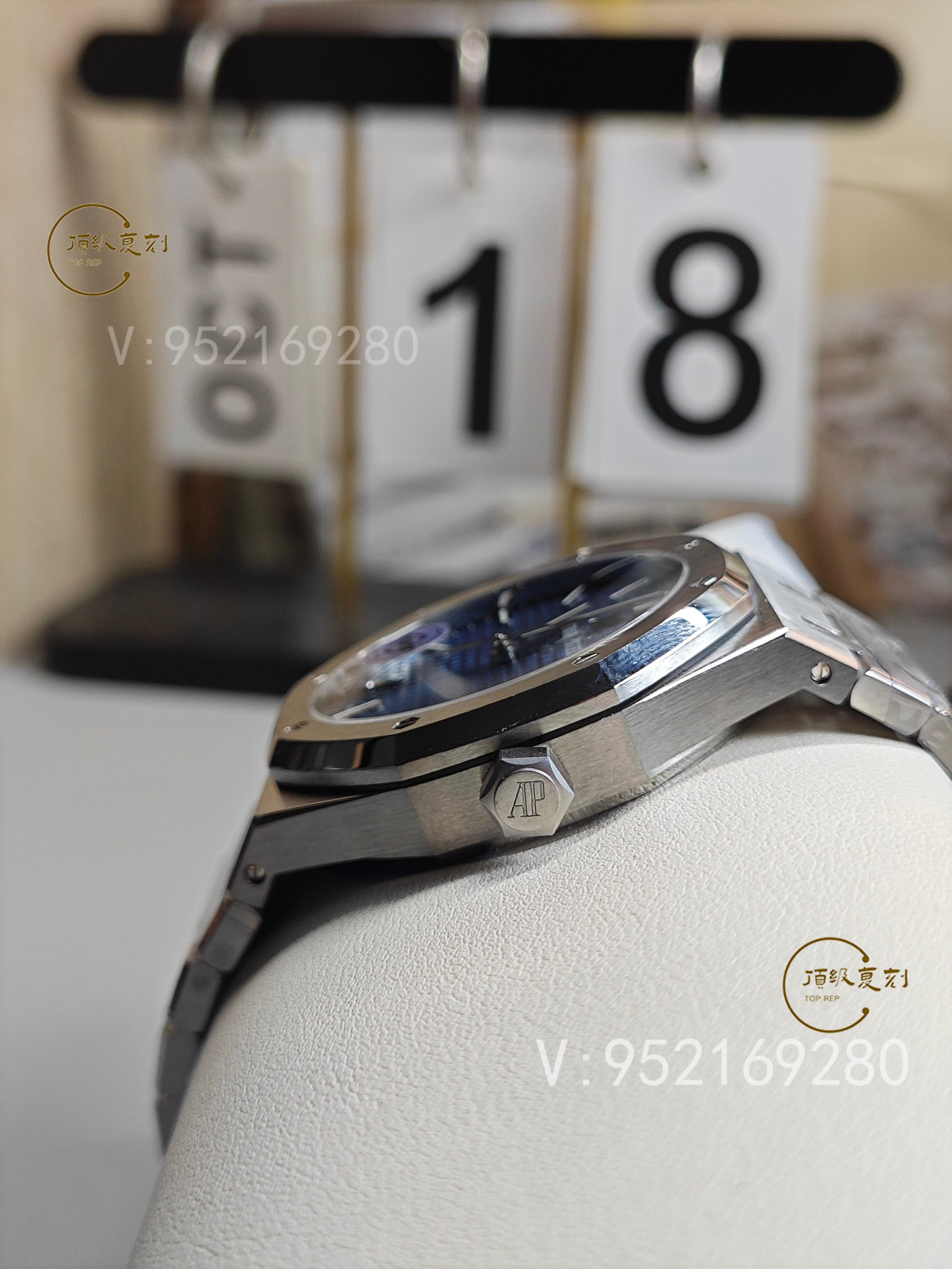 深入解析APS愛彼復刻表15500藍面版：4302一體機芯與原裝同步功能-復刻表